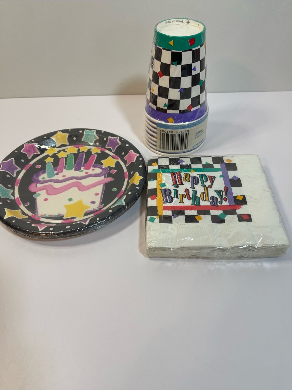 Vintage Party Express Happy Birthday Party Of 8 Plates Sm & Amscan Cups & Nap